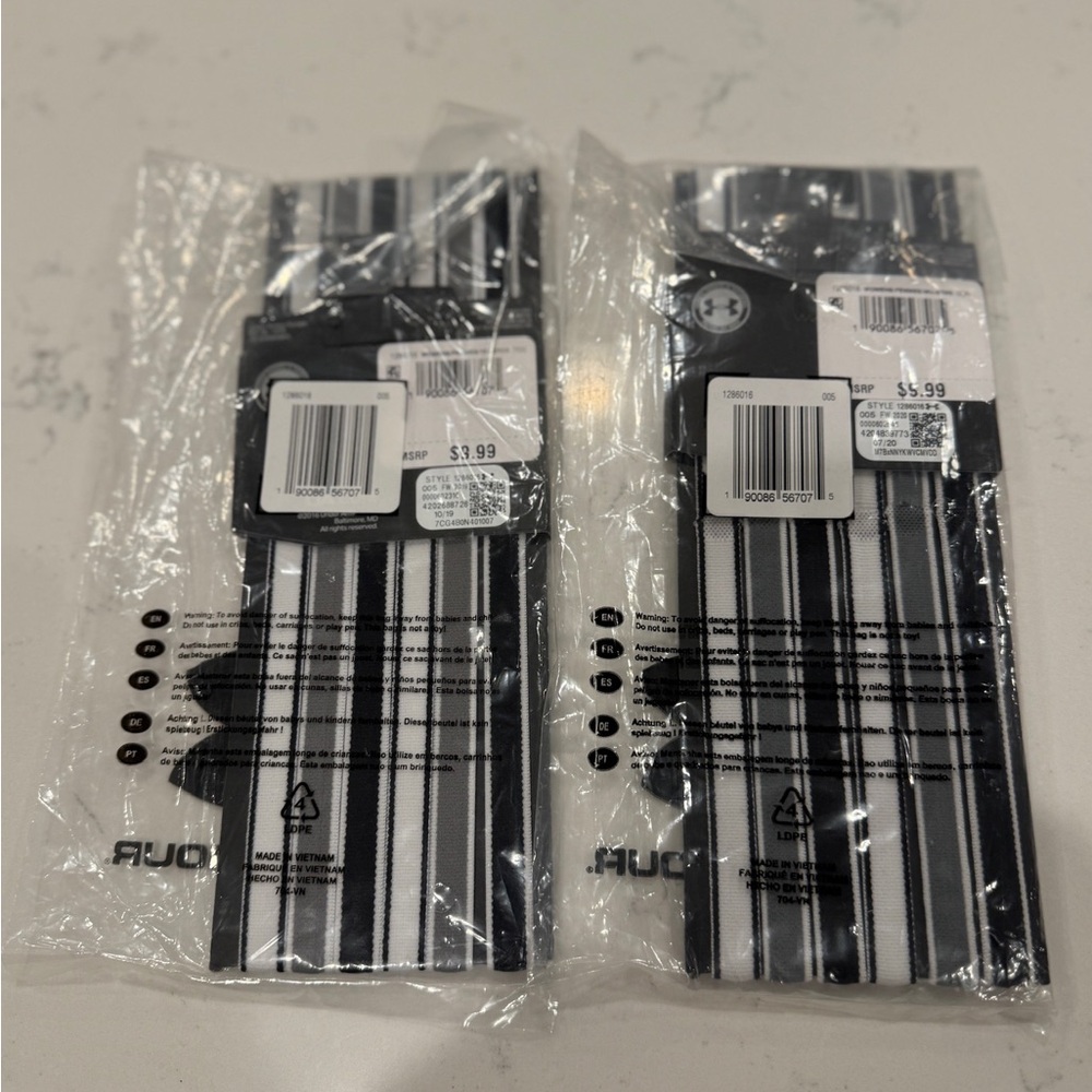 Under Armour Striped Black and White Headbands. 6 Per Package. $10 for both. - Picture 2 of 3